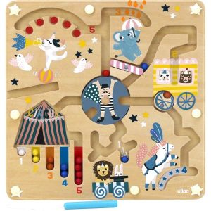 Circus Magnetic Maze by Michelle Carlslund - Vilac